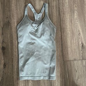 Ebb to street tank size 4